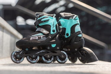 Регульовані ролики RAVEN Profession Black/Mint, розмір 38-42
