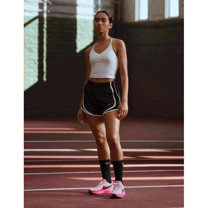 Жіночі кросівки Nike Revolution 8 для бігу по вулицях, HJ8485, 43 EU, багато кольорів