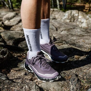 Кросівки для трейлраннінгу Salomon Alphacross 5 Gore-Tex, жіночі, чорно-білі, розмір 40 EU, надійне зчеплення, захист від вологи