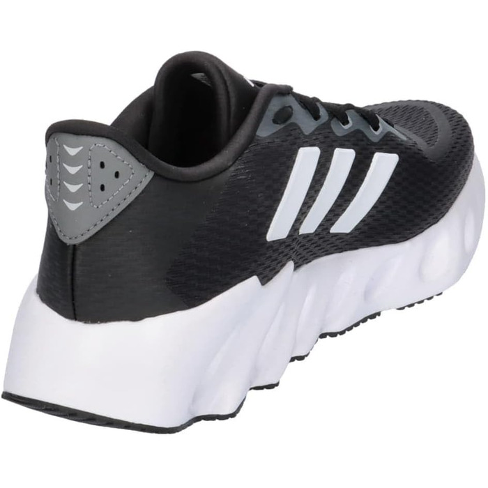 Кросівки для бігу Adidas Switch FWD, 42 EU, чорний/білий/срібний