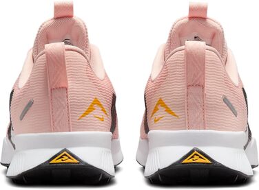Nike Juniper Trail 3 - жіночі трейлраннінгові кросівки Washed Coral/Phantom/Gold