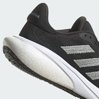 Кросівки для бігу Adidas Supernova 3 для жінок (40 EU, чорний/срібло/білий)