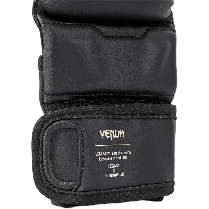 Рукавички для спарингу Venum Impact Evo MMA, чорні, унісекс, розмір S