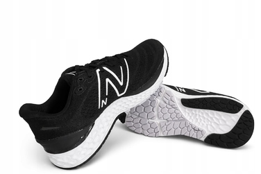Спортивне жіноче взуття New Balance WSOLVBW4, розмір 37,5
