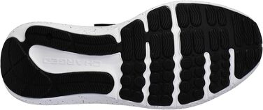 Чоловічі бігові кросівки Under Armour Surge 4, 44 EU, чорного кольору