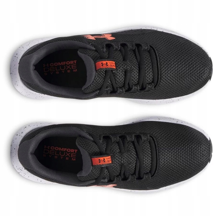 Чоловічі бігові кросівки Under Armour UA Charged Surge 4 — чорні