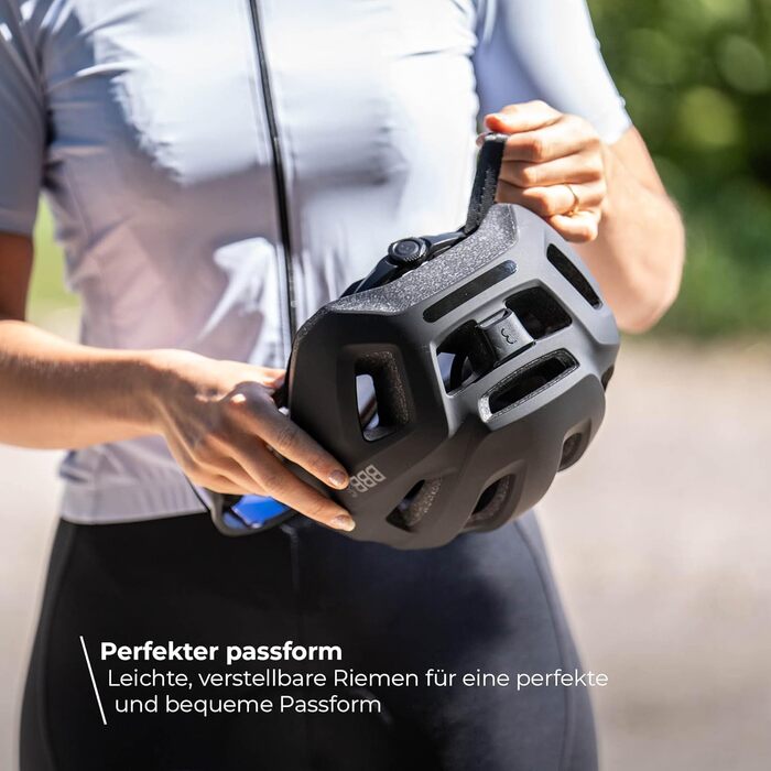 Велошолом BBB Cycling Condor 2.0 для чоловіків і жінок, знімний козирок, матовий чорний, MTB і шосе, розмір M (52-58 см) + чохол для транспортування