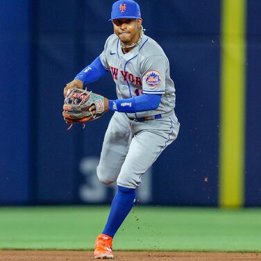 Рукавиця бейсбольна Rawlings Sure Catch для хлопчиків (24.1-29.2 см, для правої руки, модель Francisco Lindor)