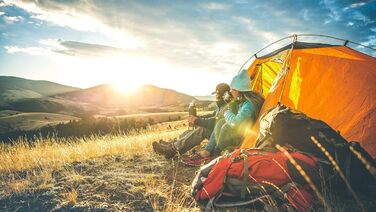 Термос Stanley Classic Legendary 1 л - Зберігає тепло/холод 24 год - Миється в посудомийній машині - Кришка-чашка - Без BPA - Нержавіюча сталь