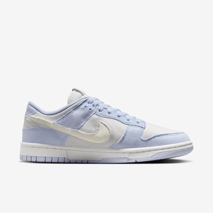 Кросівки Nike Dunk Low для жінок, біло-чорні (37.5 EU, Ghost Summit White Platinum Tint)