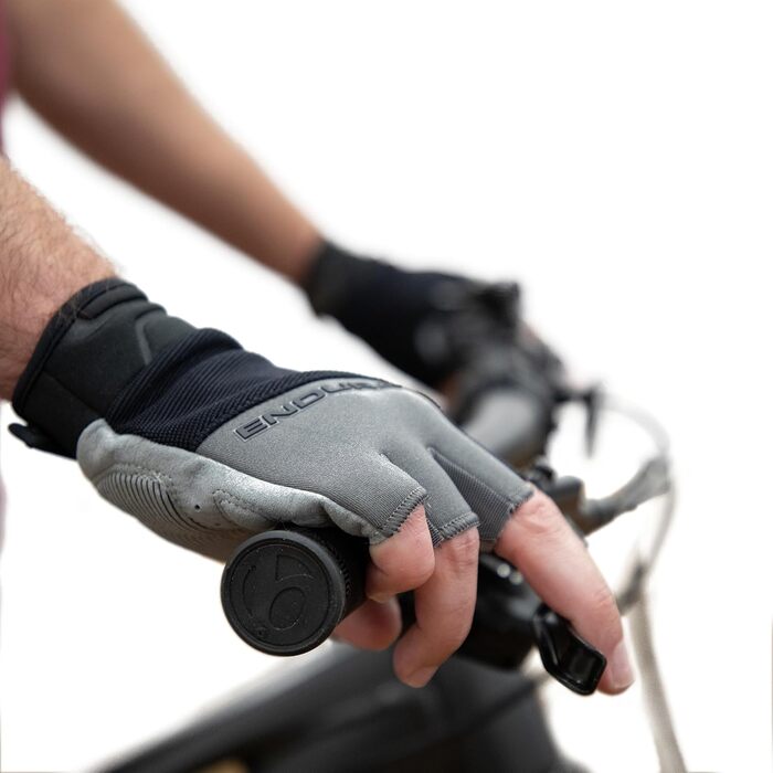 Велосипедні рукавички Endura Hummvee Plus Mitt II для чоловіків, чорні