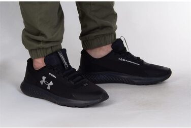 Чоловічі бігові кросівки Under Armour Charged Rogue 3 Storm з технологією Visual Cushioning, чорні, 40 EU