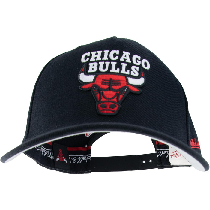 Кепка Mitchell & Ness NBA Classic Red Eazy Snapback з логотипом Bulls, червона, регульована