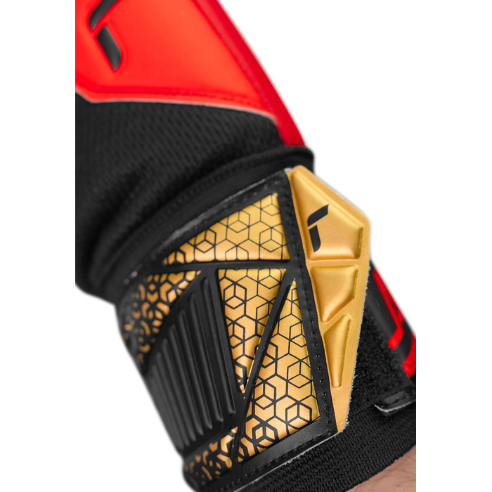 Воротарські рукавички Reusch Attrakt Silver: дихаючі, для чоловіків та жінок, підходять для будь-яких погодних умов та типів покриття поля (чорно-золото-червоні, 8.5)