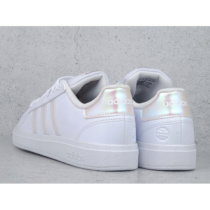Жіночі спортивні кросівки Adidas GY2326, розмір 37 1/3