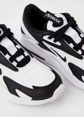 Спортивне взуття Nike (біло-чорні), розмір 37,5, текстиль