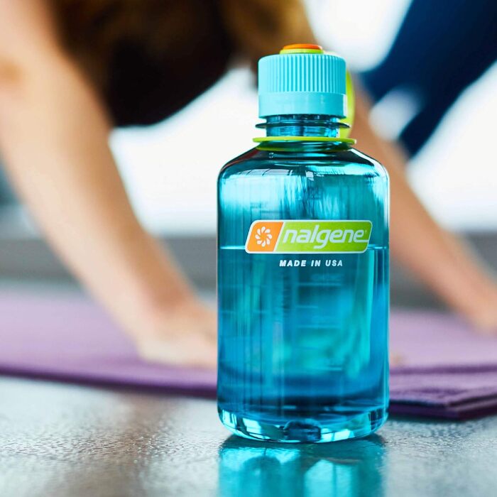 Пляшка для води Nalgene 1 л Electric Magenta, спортивна, пластикова