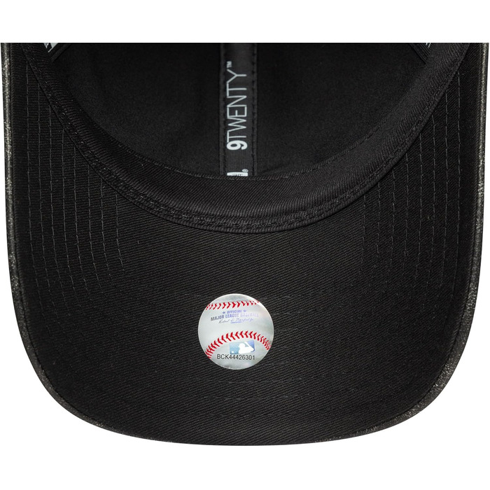 Кепка New Era Wmns League Ess 9forty New York Yankees (однаковий розмір)