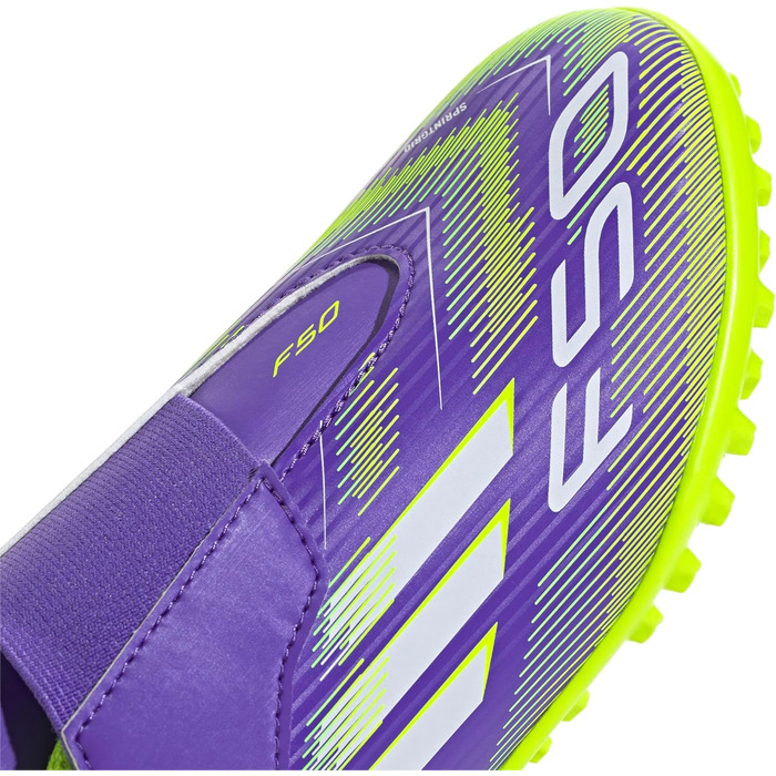 Дитячі футбольні бутси adidas F50 Club Hook and Loop для гри на траві, розмір 34 EU, фіолетовий/білий/лимонний