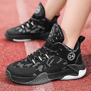 Дитячі баскетбольні кросівки Kinder: спортивне взуття для хлопчиків та дівчаток, унісекс. Чорний колір, антиковзаюча підошва, високий верх. Розмір 39 EU