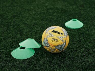 М'яч для футболу Mitre Impel Evo, білий (розмір 4, флуоресцентно-жовтий)