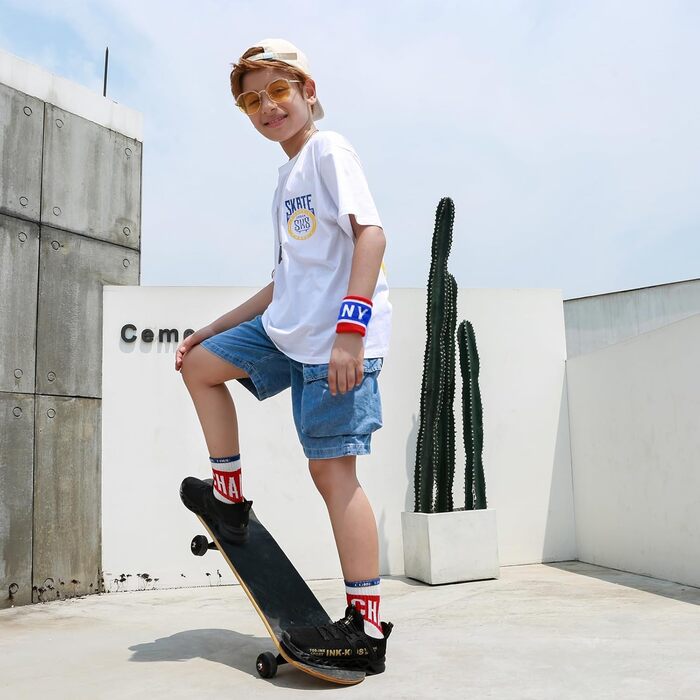 Дитячі кросівки для тренувань: легкі, дихаючі, спортивні (33 EU, чорний)