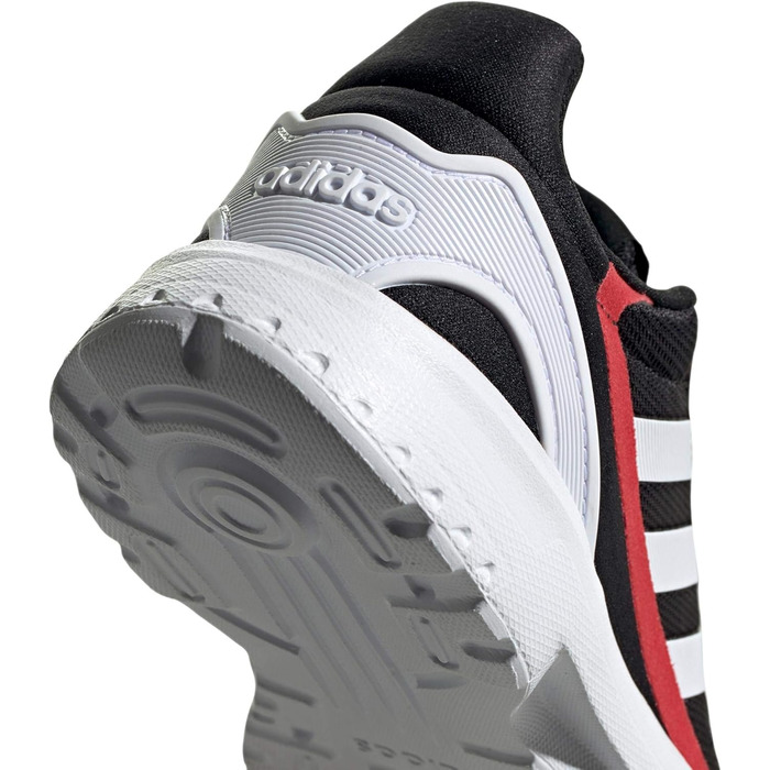 Дитячі кросівки adidas Nebzed K чорного кольору (30.5 EU)