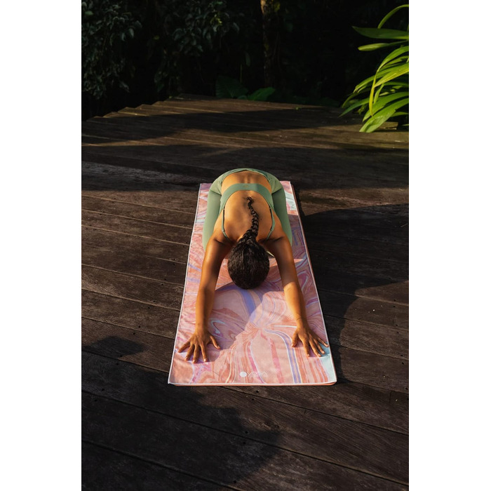 Рушник для йоги Hot Yoga від Yoga Design Lab | Антиковзаючий, легкий, з переробленої мікрофібри, швидковисихаючий, для гарячої йоги, спорту, подорожей (Pearl)