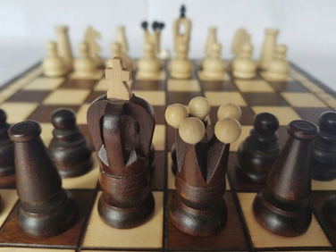 Шахи королівські, деревообробні та токарні роботи K. Syc, 31x31