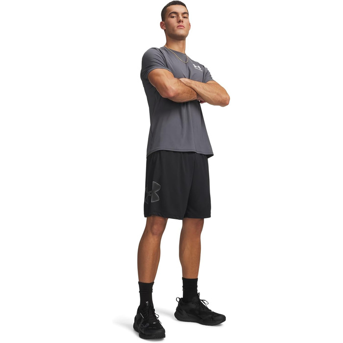 Чоловічі бігові шорти Under Armour Tech Graphic Short, чорні з графітовим принтом