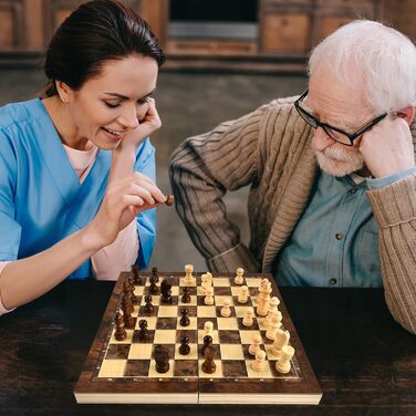 Шаховий набір дерев'яний 3 в 1 з шахами, шашками та настільною грою, преміум-якість, складаний, для дітей та дорослих, для гри вдома та в подорожах (29см)