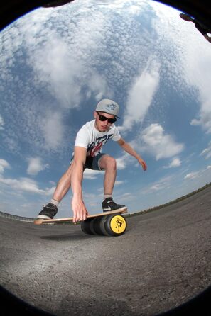 Балансборд RollerBone 1.0 Pro Set з Softpad та килимком для тренувань, балансувальна дошка