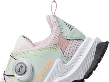 Кросівки для бігу New Balance Dynasoft Trail Magic V1 Boa (28 EU, Рожево-сірий, Чорний)