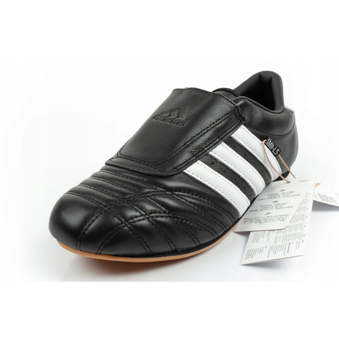 Кросівки Adidas Originals Taekwondo, чорні, JQ4775, р. 40 2/3
