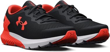 Кросівки для бігу Under Armour Run Boys' Charged Rogue 3, чорні, 38 EU