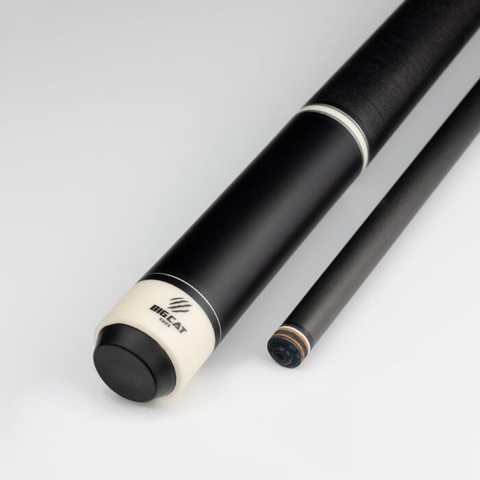 Більярдний кий Big Cat Carbon Gold Series з карбоновим шафтом Pro Taper 12.4 мм, чорне ірландське лляне обмотування (20oz, GLD-1)