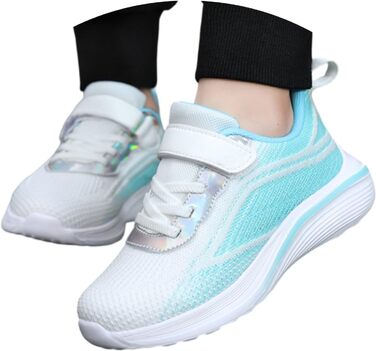 Дитячі кросівки для спорту: зал, біг, повсякденне носіння. Зручні дитячі кросівки для хлопчиків 28-40 розмірів. Матеріал: дихаюча сітка, застібка на липучці. Колір: білий.