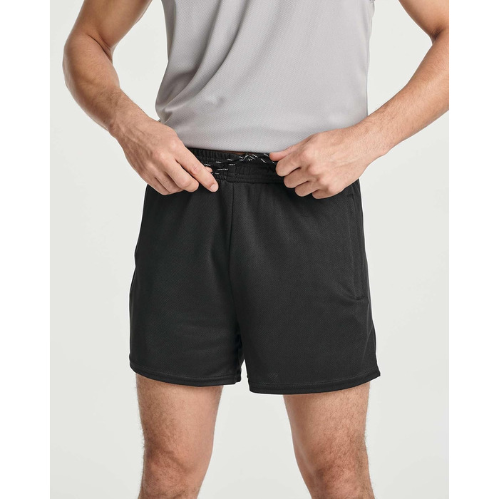 Чоловічі бігові шорти Real Essentials (4 шт.): сітчаста тканина, швидковисихаючі, з кишенями на блискавці та шнурком. Доступні розміри: L, XL