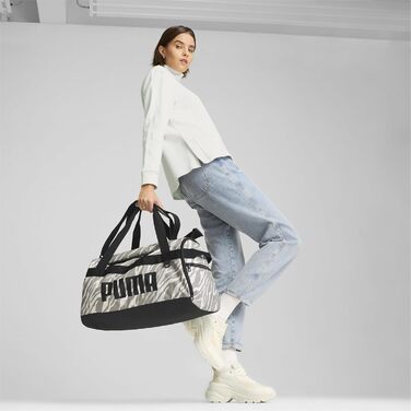 Сумка для спорту PUMA Challenger S, унісекс, альпійський сніг, гілка дуба, принт тварин, універсальний розмір