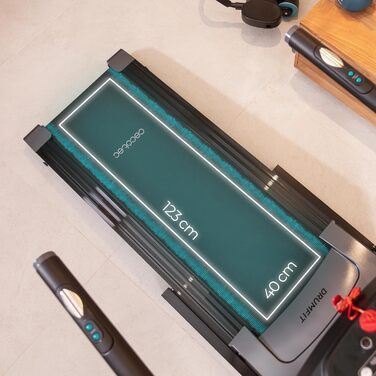 Біговий тренажер Cecotec DrumFit WayHome: нахил, масажний пояс, гантелі, 1-18 км/год, 12 програм, широка бігова поверхня