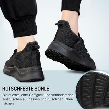 Чоловічі кросівки для бігу та занять спортом. Легкі, дихаючі, чорні, розмір 43 EU. Підходять для бігу, тренувань, фітнесу та повсякденного носіння.