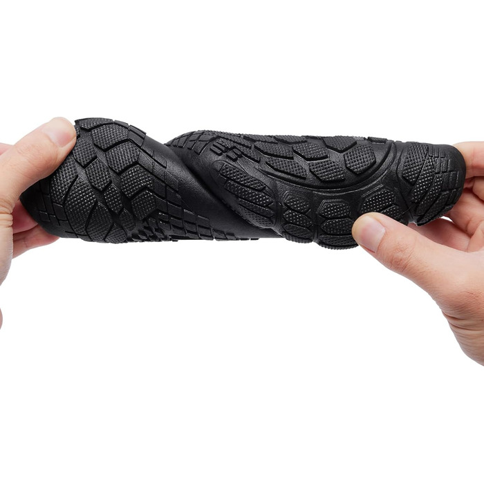 Водні черевики Raqua для жінок та чоловіків: дихаючі, швидковисихаючі, для плавання, басейну та пляжу. Розмір 39 EU, колір чорний. Модель Wz119