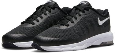 Кросівки для хлопчиків Nike Air Max Invigor (PS), чорно-білі, 28.5 EU