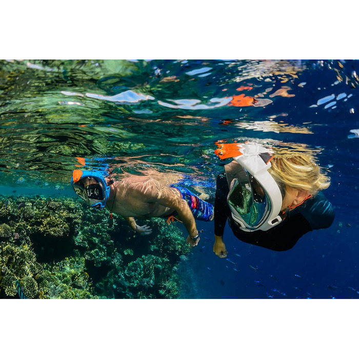 Повнолицьева маска для снорклінгу OCEAN REEF Aria QR з трубкою, біла (L/XL) - панорамний огляд 180°