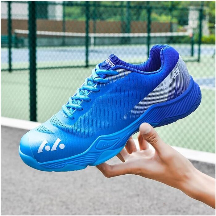 Тенісні кросівки Halle для чоловіків та жінок: дихаючі, з антиковзким покриттям, для бадмінтону, тенісу на ґрунті, тренувань. Розміри 36-46 EU. Кольори: білий, чорний, синій.