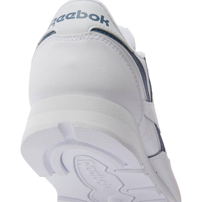 Кросівки Reebok Classic Leather для хлопчиків (37 EU, білий, Shadow Moon)