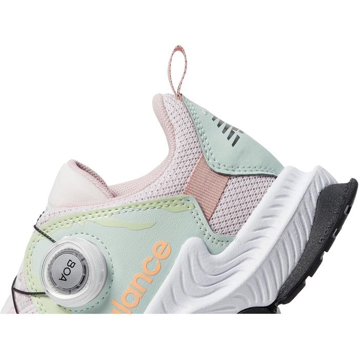 Кросівки для бігу New Balance Dynasoft Trail Magic V1 Boa (28 EU, Рожево-сірий, Чорний)