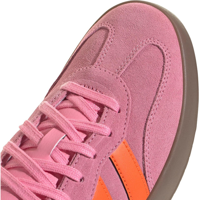 Жіночі кросівки adidas Barreda, колір Bliss Pink Impact Orange, розмір 39 1/3 EU