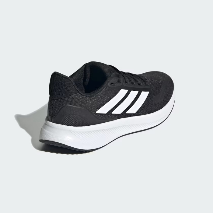 Жіночі кросівки для бігу adidas Runfalcon 5 W, чорно-білі (IE8589), розмір 36 2/3