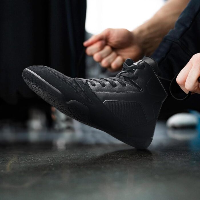 Чоловічі боксерські/боротьняні кросівки ZVC для боротьби, пауерліфтингу та бодібілдингу, 45 EU, чорний колір